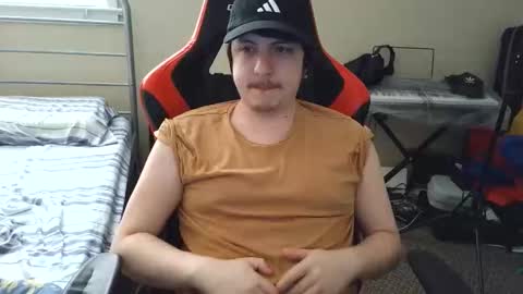 Luisdiaztube online show from May 21, 4:11 pm
