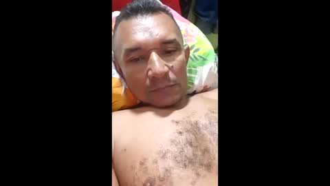 luisjolmer87 online show from April 3, 12:07 am