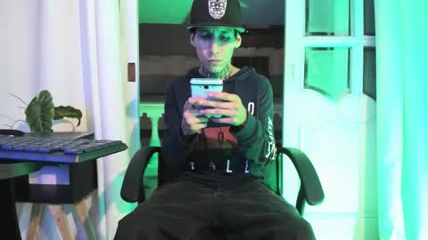 lujuriau_u online show from November 25, 4:25 am