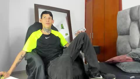 lujuriau_u online show from October 12, 3:55 am