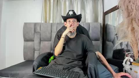 lujuriau_u online show from October 23, 2:59 am