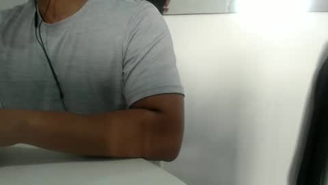 Snapshot of lukafitness chatting on September 11, 12:26 pm lukafitness online show from September 11, 12:26 pm