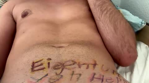 lukas150300 online show from November 3, 10:22 pm