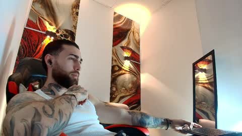 LUKE online show from March 31, 1:13 pm