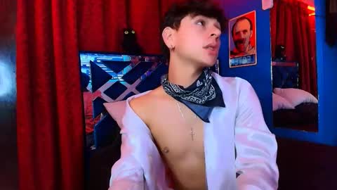 Luke online show from May 26, 11:12 pm