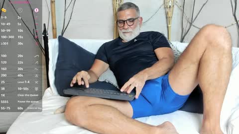 Luke Crews online show from April 9, 6:58 pm