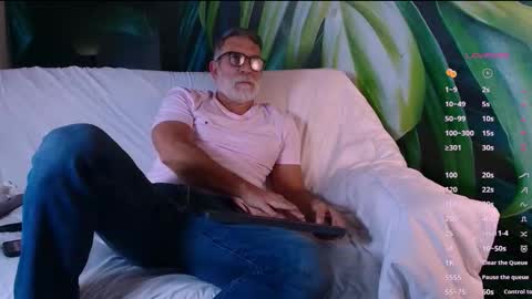 Luke Crews online show from February 22, 7:15 pm