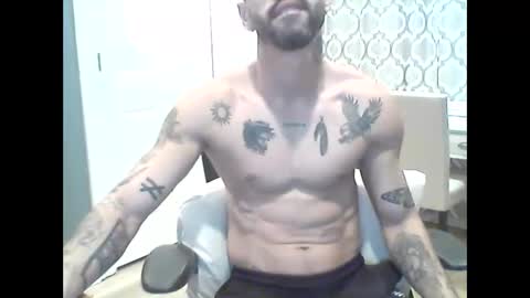 luke3310 online show from January 17, 8:59 pm