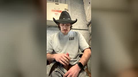 lukekibbe27 online show from February 27, 10:09 pm