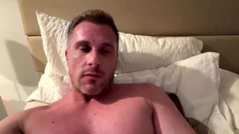 lukeserkanic online show from November 22, 8:14 am