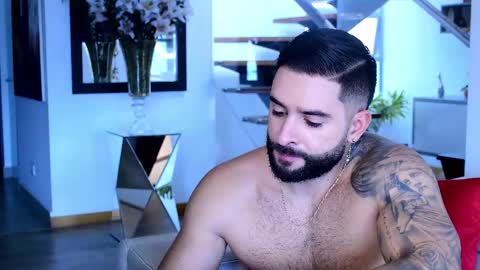 Lukhas f4f online show from November 3, 7:48 pm