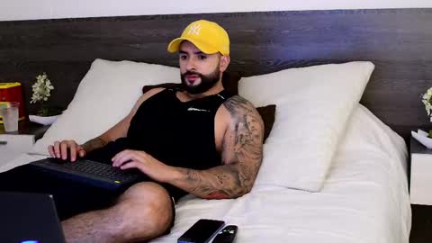 Lukhas f4f online show from September 18, 1:51 am