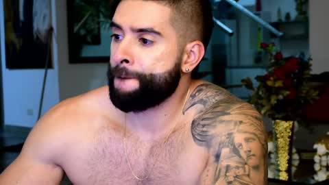 Lukhas f4f online show from January 21, 11:45 pm