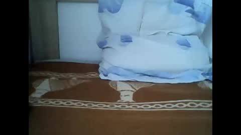 lukixxxx online show from February 15, 1:30 pm