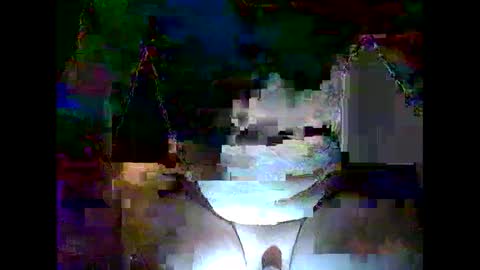 Snapshot of lukusdukus chatting on March 4, 1:01 am lukusdukus online show from March 4, 1:01 am