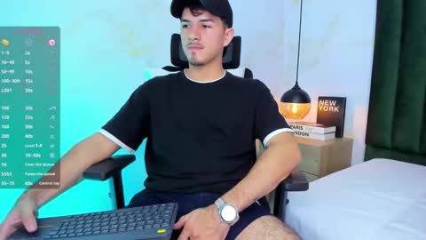 Luna Stanford online show from December 5, 8:38 pm