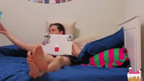 Kate online show from December 22, 9:39 am