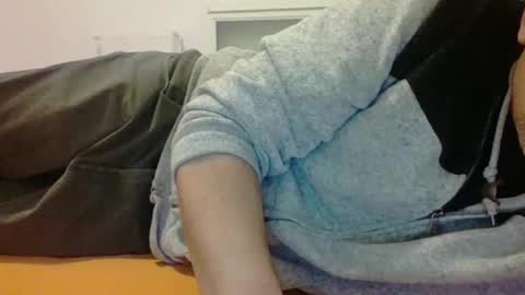 lutin181577185596 online show from July 16, 9:04 pm