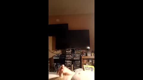 luv2cum4u612 online show from April 17, 6:49 am