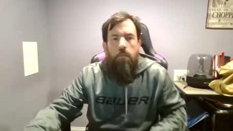 Luv2likslit online show from October 15, 8:11 am