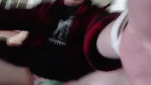 luvbunde online show from February 15, 5:54 pm