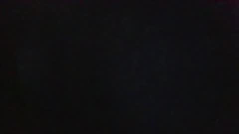 luvsummuff online show from March 11, 6:15 pm