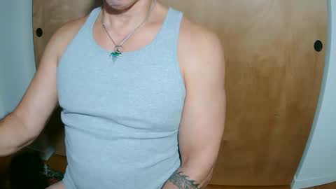 luvzjerkingoff online show from February 5, 8:32 am