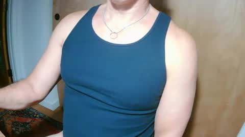 luvzjerkingoff online show from January 6, 1:19 pm