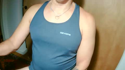 luvzjerkingoff online show from December 9, 12:53 pm