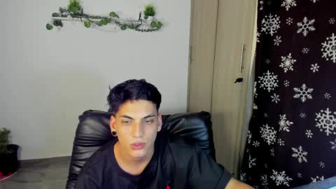 luxrx online show from April 24, 12:02 am