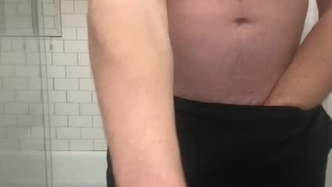 lvguynextdoor440656 online show from November 23, 1:49 am