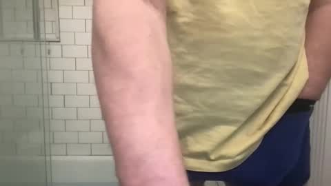 lvguynextdoor440656 online show from March 5, 2:19 am