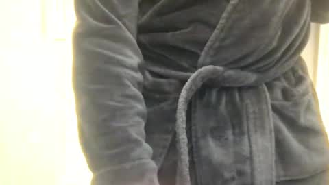 lvguynextdoor440656 online show from October 21, 12:47 am