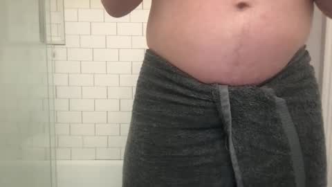 lvguynextdoor440656 online show from October 16, 1:13 am