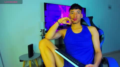 Lyam online show from March 23, 8:42 am