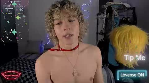 Lyric online show from October 29, 10:24 pm