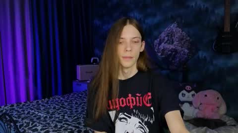 m1shq online show from March 16, 10:03 pm