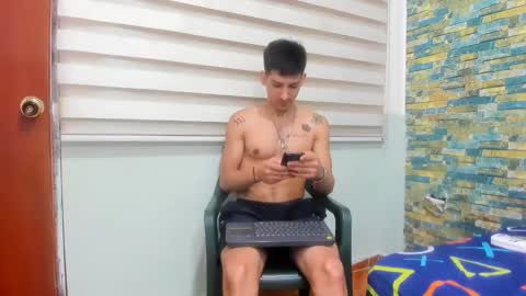 itgram pezlo josue online show from February 5, 2:59 pm