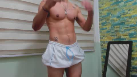 itgram pezlo josue online show from March 1, 12:12 pm
