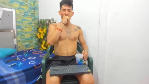 itgram pezlo josue online show from January 22, 2:03 pm