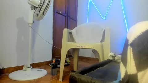 itgram pezlo josue online show from October 15, 2:30 am