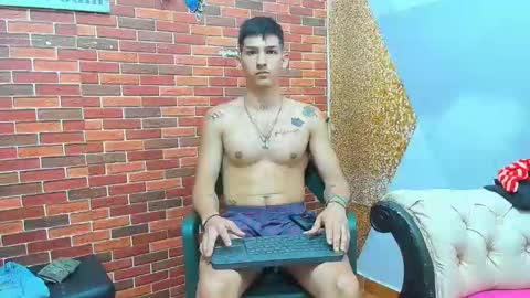 itgram pezlo josue online show from February 17, 12:27 pm