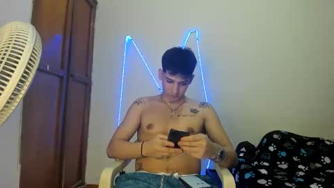 itgram pezlo josue online show from September 28, 3:04 am