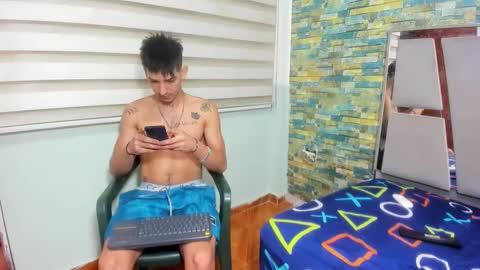 itgram pezlo josue online show from February 1, 12:58 pm