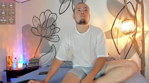   online show from February 23, 11:01 am