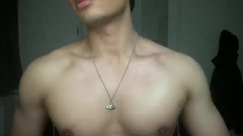 Snapshot of mac_cain chatting on December 30, 9:40 pm Maccain online show from December 30, 9:40 pm