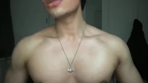Snapshot of mac_cain chatting on February 20, 10:15 pm Maccain online show from February 20, 10:15 pm