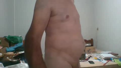 MACHOLIVRE online show from March 9, 6:43 pm