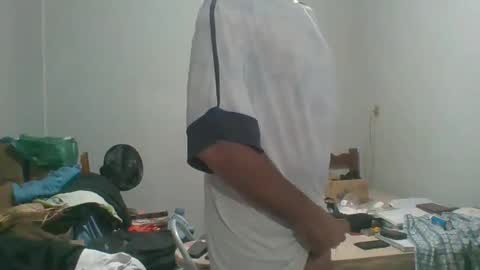 MACHOLIVRE online show from March 3, 5:07 am