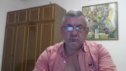 Snapshot of machomale3 chatting on March 1, 8:21 pm Macho online show from March 1, 8:21 pm